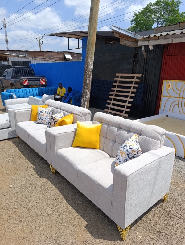 5 seaters modern fabric sofas/couch - Elegant Design