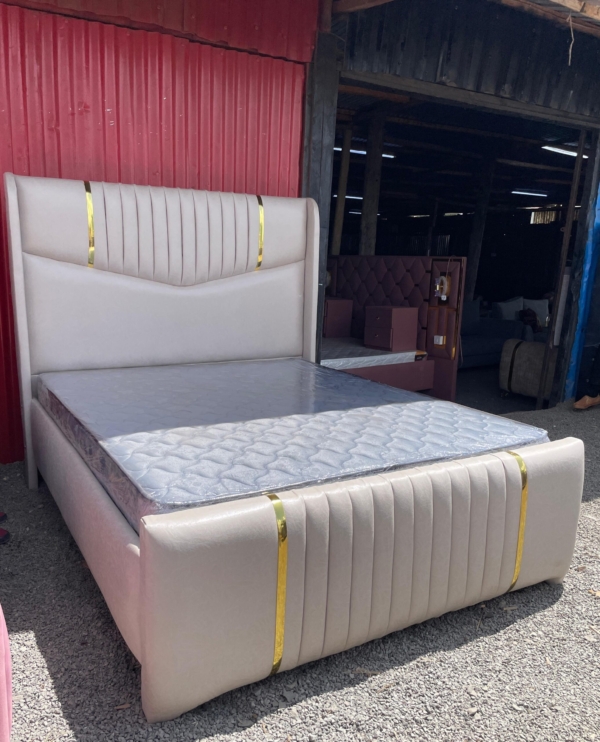 5x6 Modern Bed