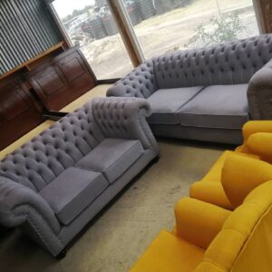 5 Seaters Chesterfield Sofa