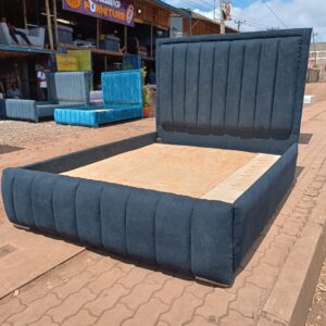 5×6 Modern Queen Size Bed – Sleek Upholstered Bed with Contemporary Headboard