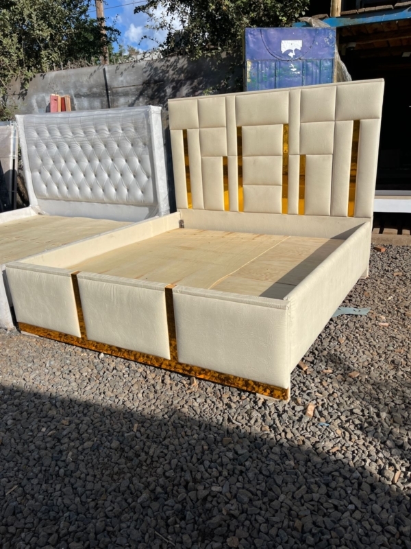 6x6 Contemporary Luxury Bed