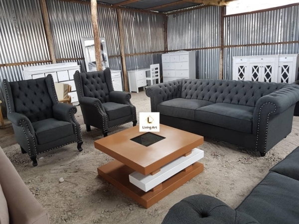 3 Seaters Chesterfield Couch with Antiques Accent chairs & Coffee table