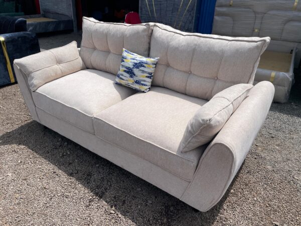 3 seaters modern fabric sofa/couch - Elegant Design