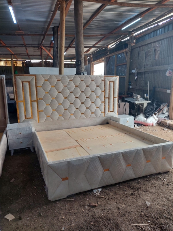 6x6 Super King Luxury Bed with Bedside tables
