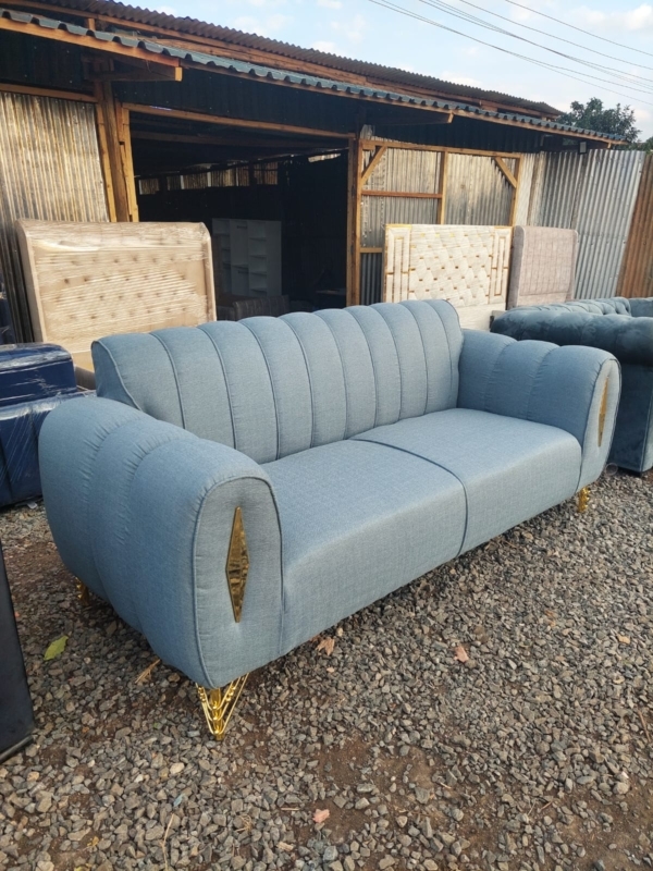 3 seaters modern fabric sofa/couch - Elegant Design