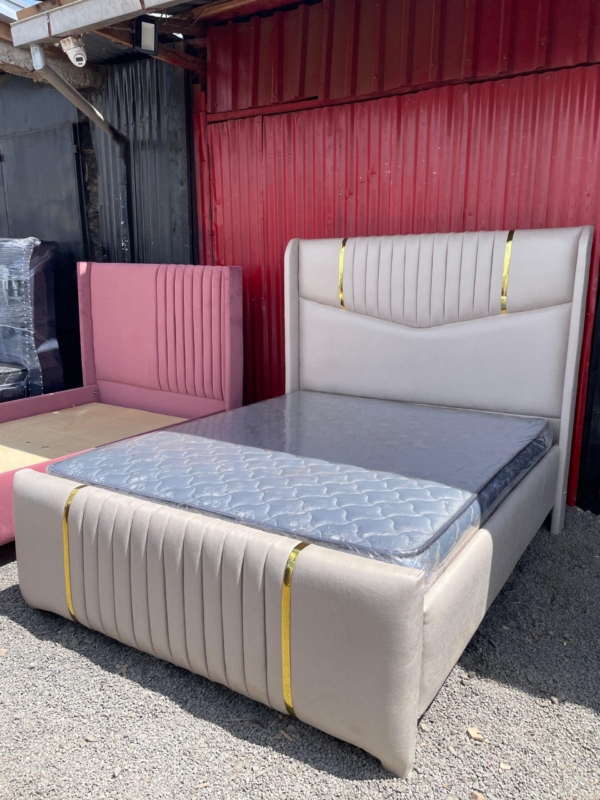 5 by 6 modern queen size luxury bed - Elegant Design