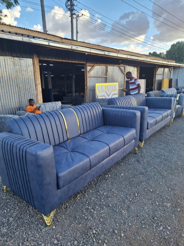 5 seaters modern fabric sofas/couch - Elegant Design