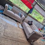 5 Seaters Contemporary Chesterfield Sofa