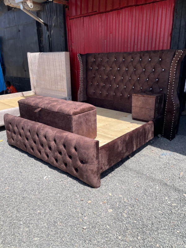 6x6 Contemporary Modern Luxury Bed, Bedside table with Storage Ottoman.