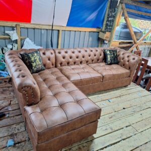 6 Seaters Chesterfield L-shaped Sectional sofa
