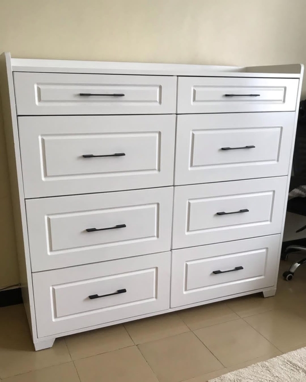 Modern wooden chest of drawers - Elegant Design