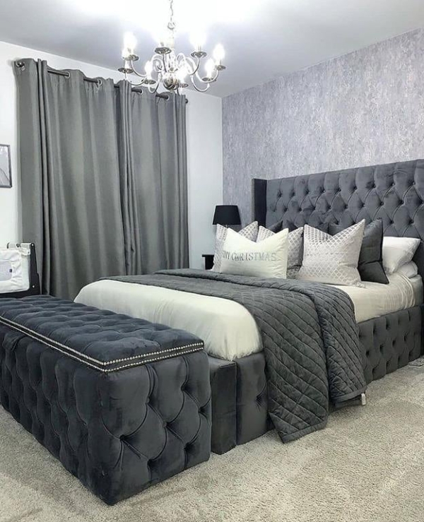 5x6 Modern Luxury Bed with storage ottoman