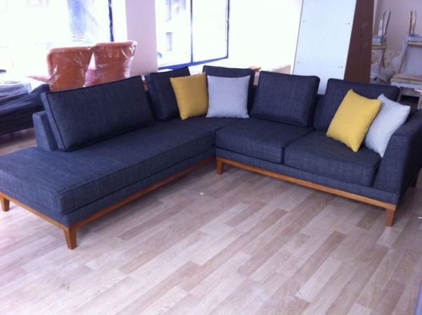 7 Seaters L-shaped Sectional Couch