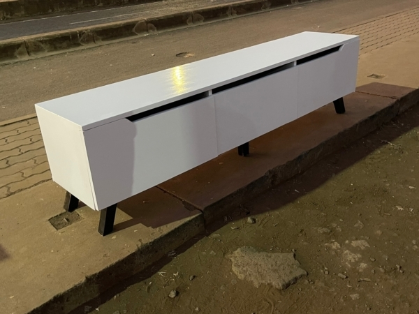 Modern wooden TV stand - Elegant Design