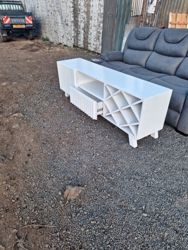 Modern wooden TV stand - Elegant Design