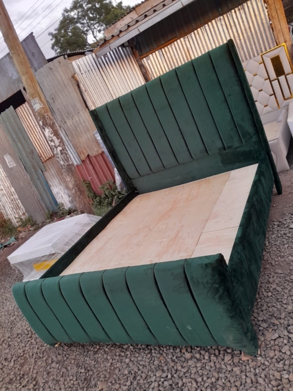 5x6 Modern Queen Size Luxury Bed