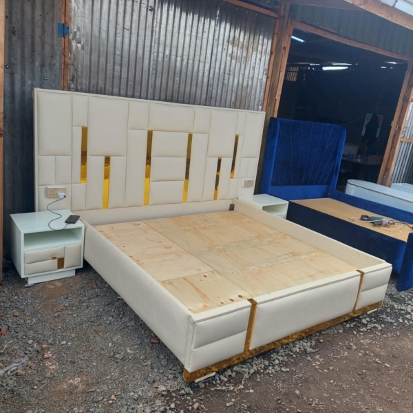 6 by 6 modern king size luxury bed with bedside tables - Elegant Design