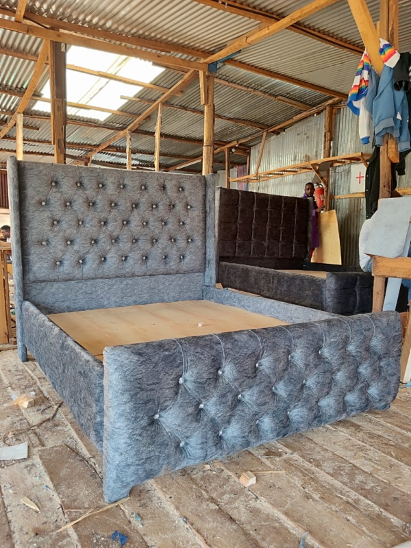 5x6 Queen Size Modern Luxury Bed