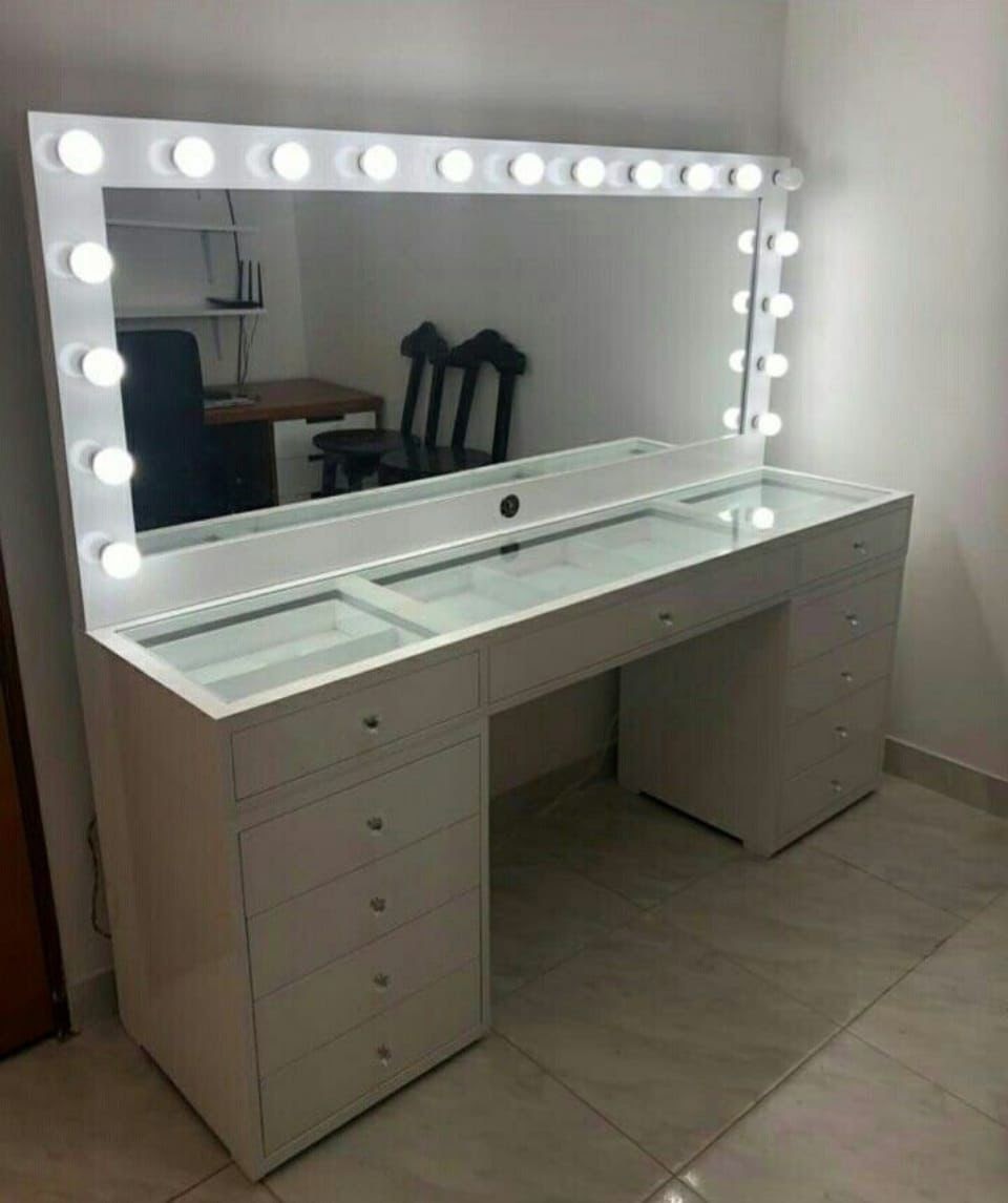 Best Choice Furniture - 646 Large Vanity Dressing Mirror table