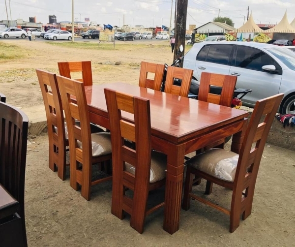 8 Seaters Dining table set