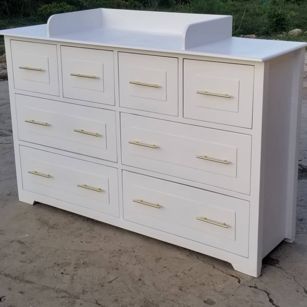Chest of Drawers Masterpiece