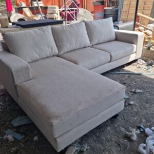 6 Seaters L-shaped Sectional Couch