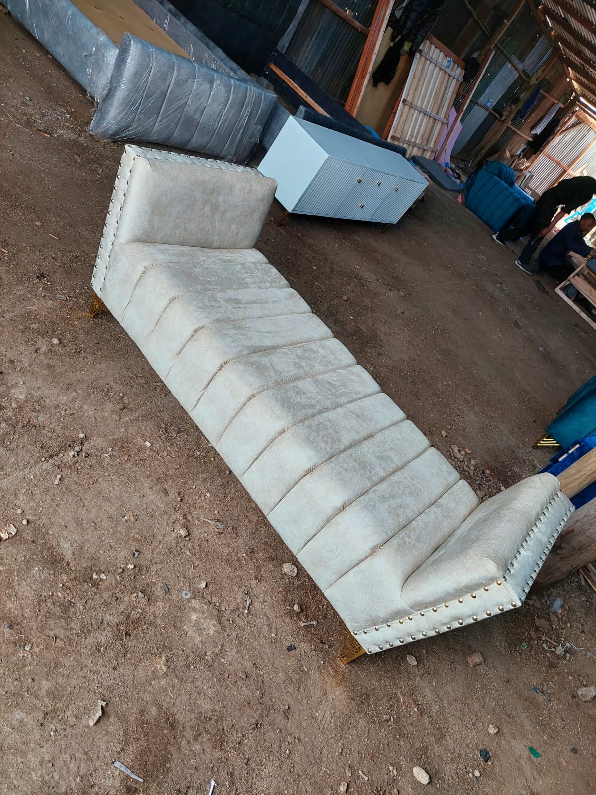 Best Choice Furniture - 839 Daybed Crafted with elegance.