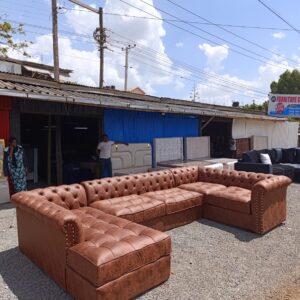 8 Seaters Chesterfield U-Shaped Modular Couch