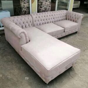 6 Seaters L-shaped Chesterfield Sectional Couch