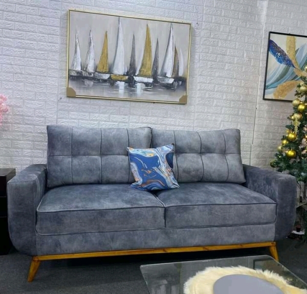 3-Seater Modern Couch β Contemporary Design