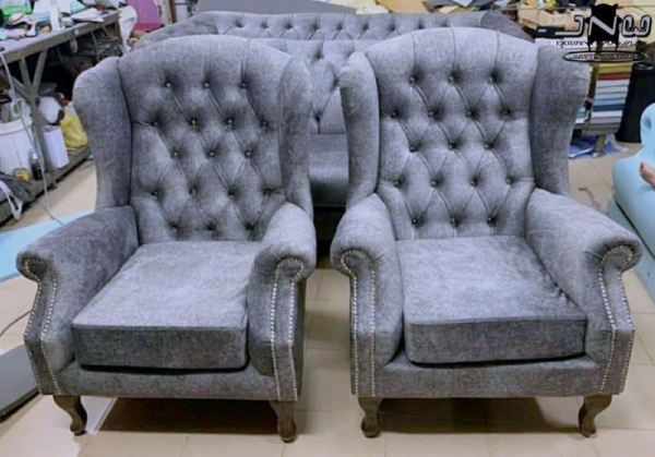 Antiques Accent Chairs