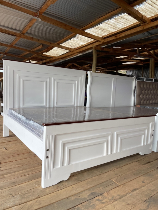 6x6 Contemporary Modern Luxury Bed