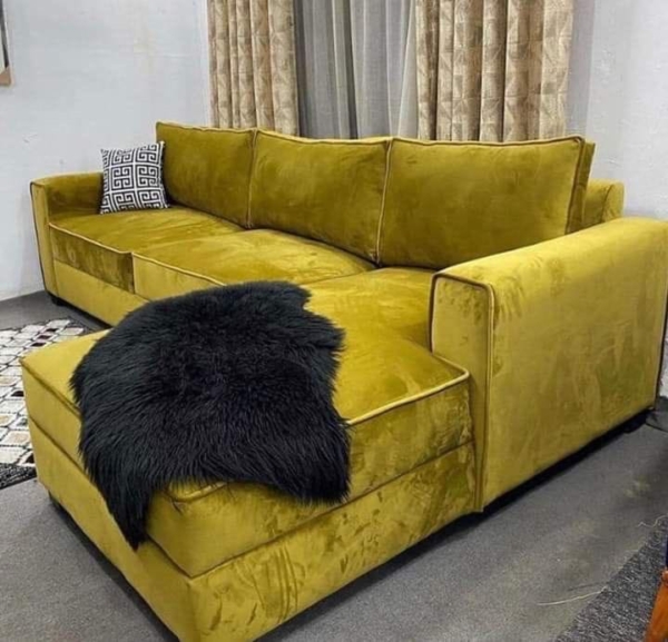 6-Seater L-Shaped Couch / Sofa