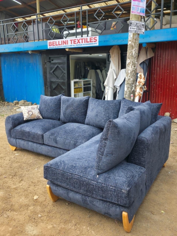 5 seaters L-shaped Couch/Sofa