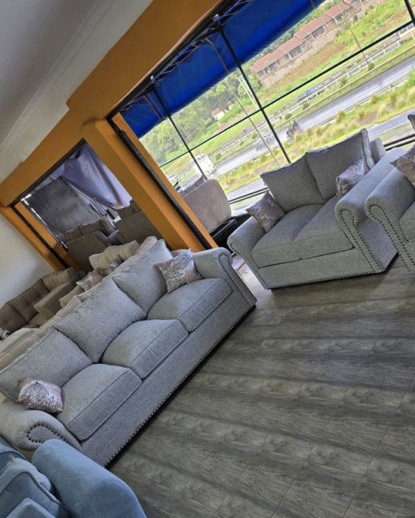 5 seaters modern fabric couch/sofa - Elegant Design