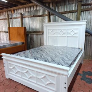 5 by 6 modern queen size luxury bed - Elegant Design