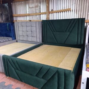 5 by 6 modern queen size Luxury bed - Elegant Design