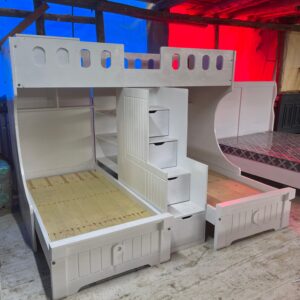 Modern double decker bunk bed with compartment - Elegant Design