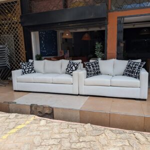 5 seaters elegant Modern sofa/couch