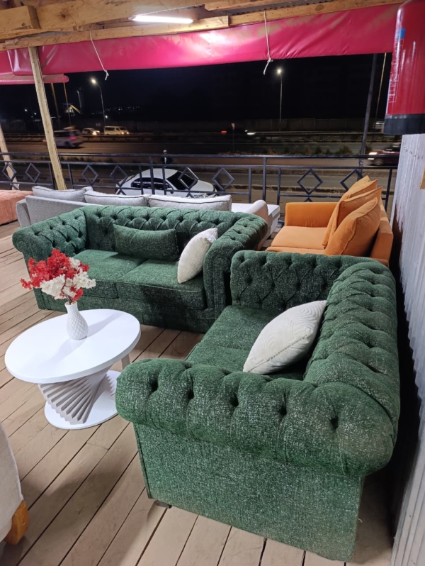 5 seaters modern fabric chesterfield sofa plus coffee table - Elegant Design