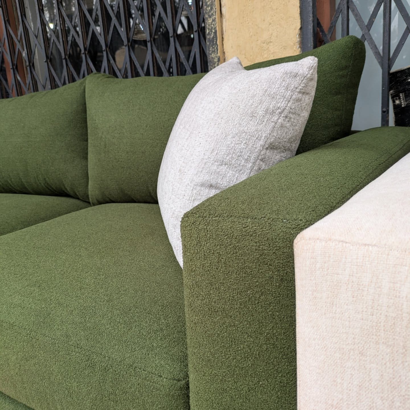 Best Choice Furniture - 2 22 5 seaters Modern L shaped couch/sofa - Image 2