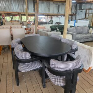 6 seaters modern dining table set - Elegant Design