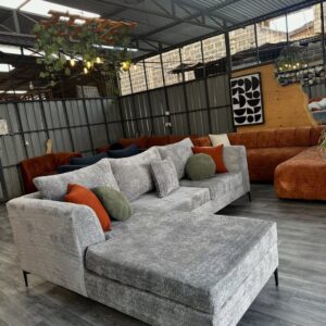 6 seaters L shaped couch/sofa with high-end touch - Elegant Design