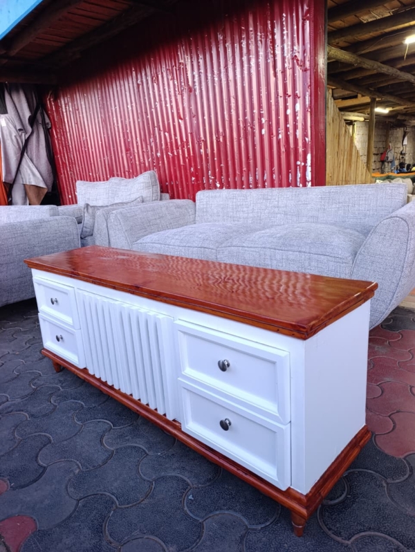 Modern TV stand cabinet with compartments - Elegant Design
