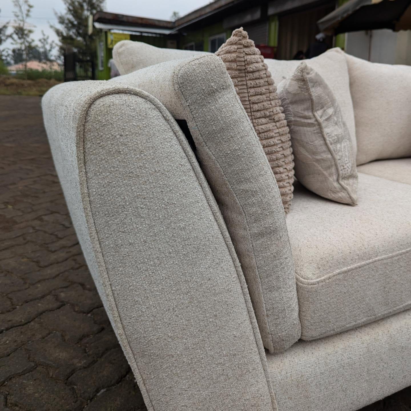 Best Choice Furniture - 2 82 3 seaters elegant modern fabric sofa/couch - Image 3