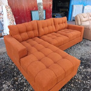 6 seaters L shaped couch/sofa - Elegant Design