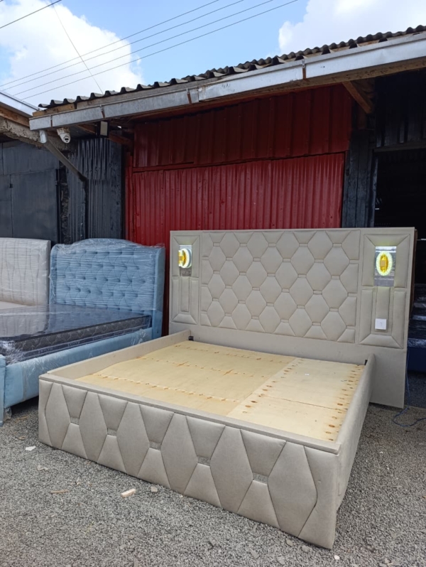 6×6 Modern King Size Luxury Bed – Elegant Design | Stylish Upholstered Bed